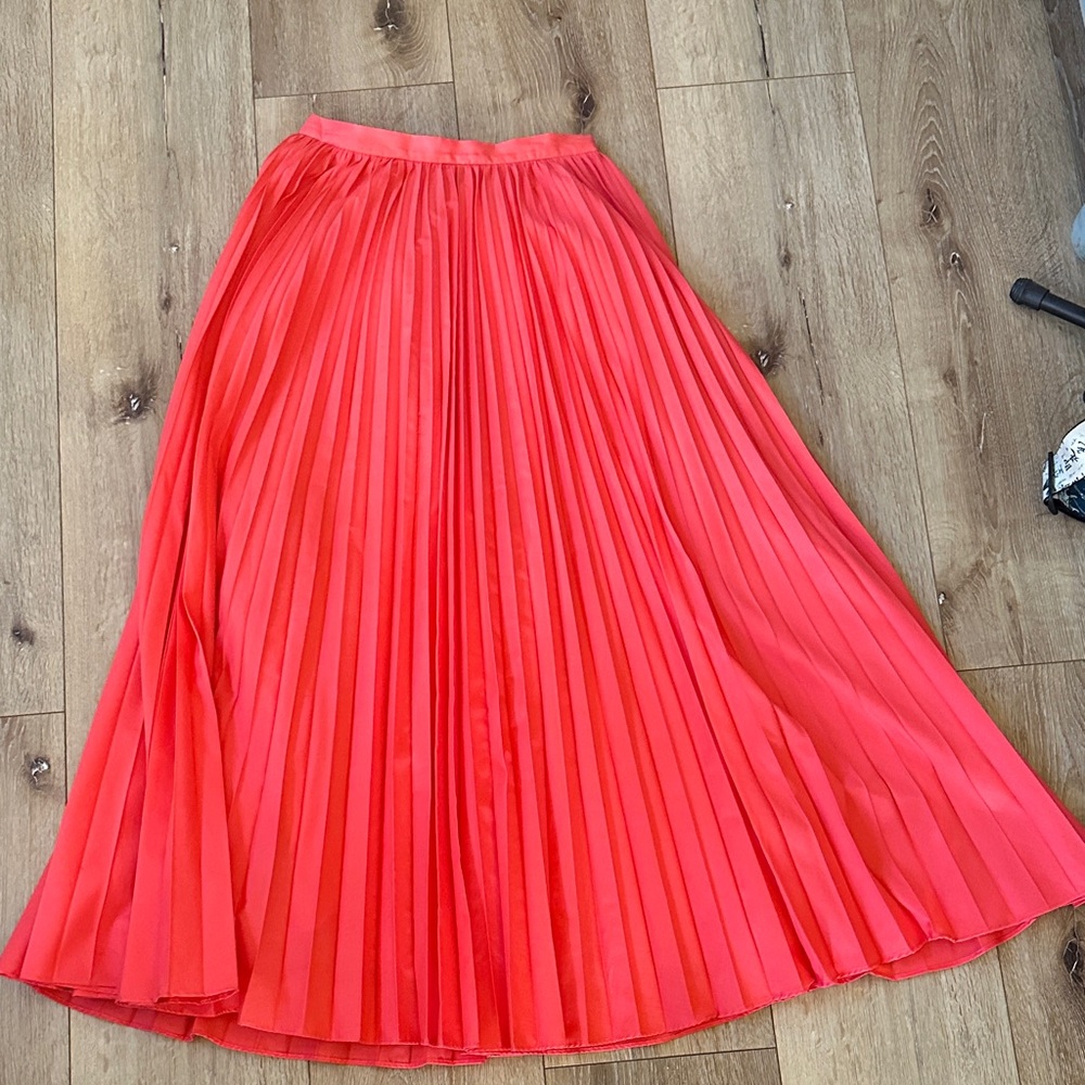 Banana Republic Bright Red A-Line Pleated Skirt